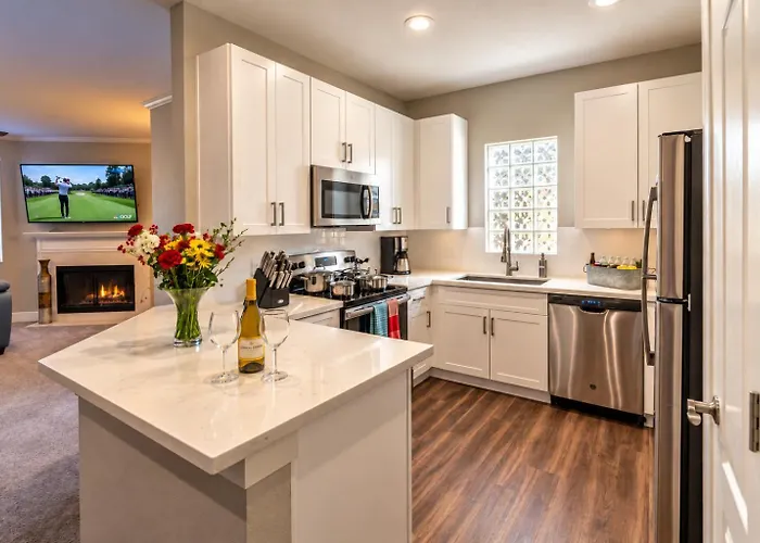Luxury Vacation By Meridian Condoresorts Apartment