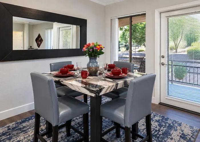 Apartment Luxury Vacation By Meridian Condoresorts